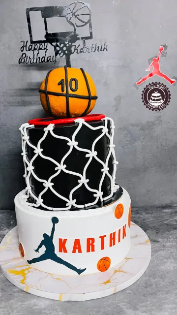 Basketball Hoop Birthday Cake Design for 10th Birthday Celebration