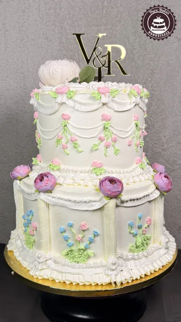 Vintage Floral Two Tier Wedding Cake with Buttercream Garland Design