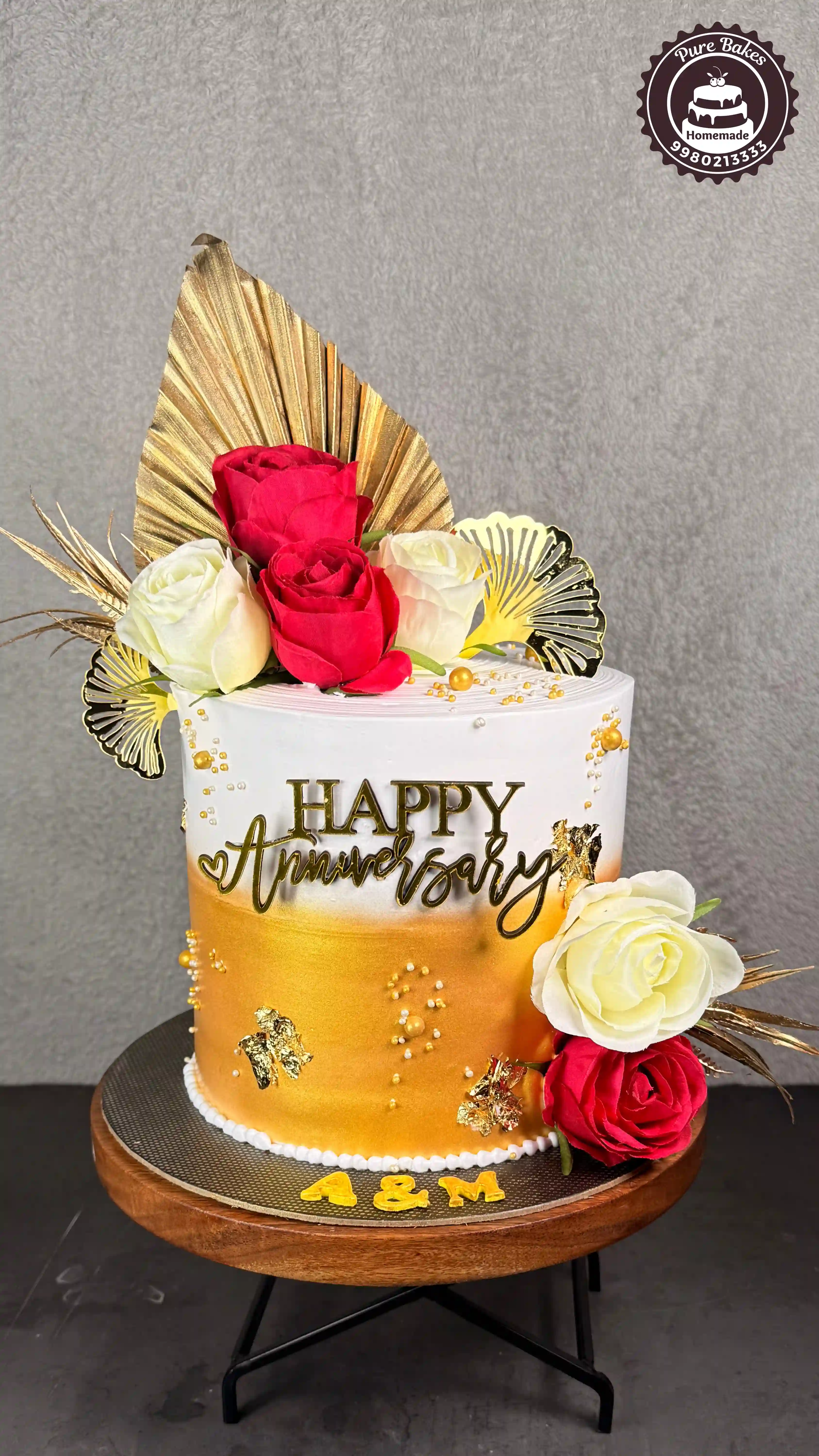 Luxury Gold Floral Anniversary Cake