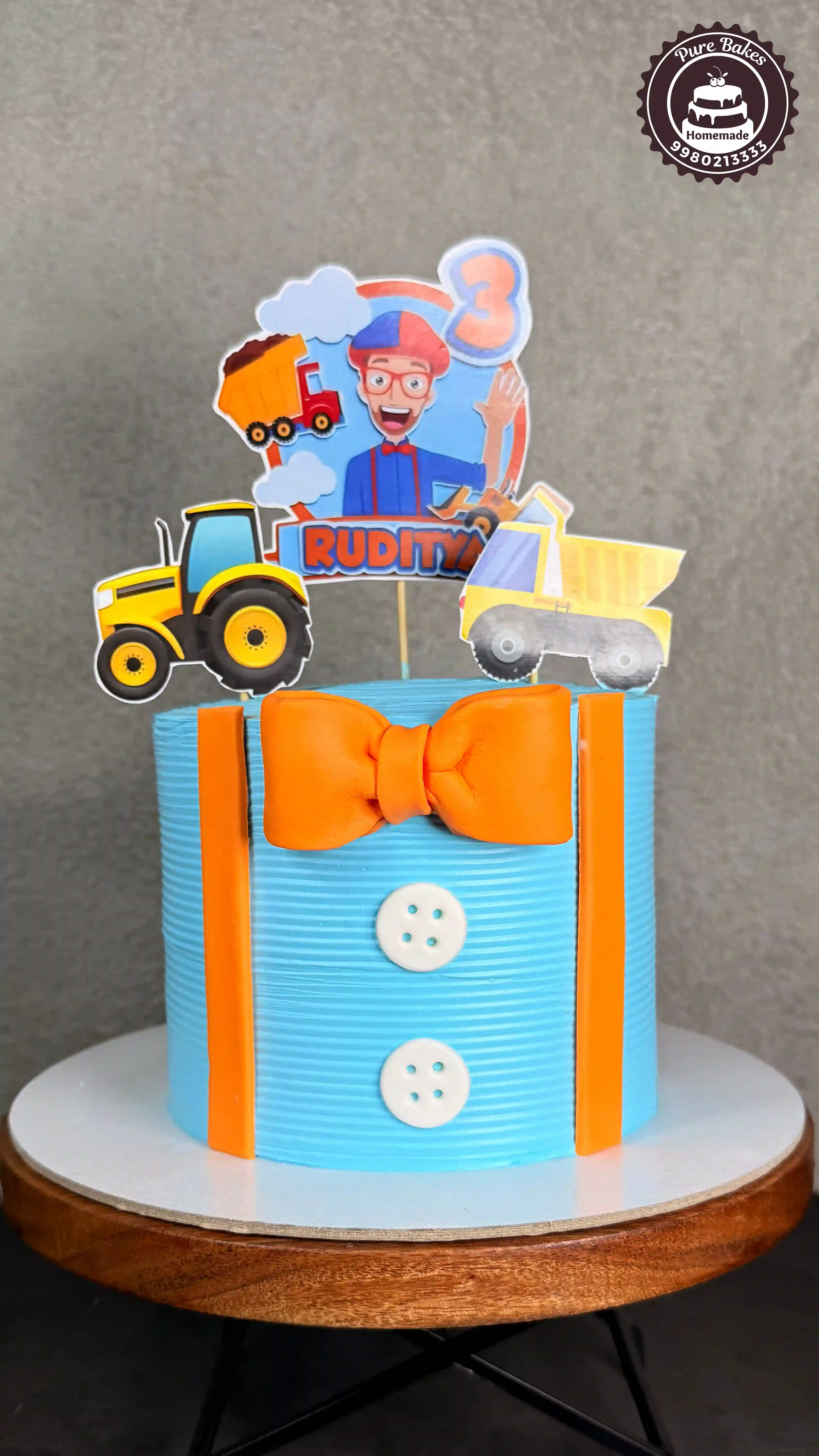 Construction Vehicle Theme Birthday Cake For Little Boy Celebration