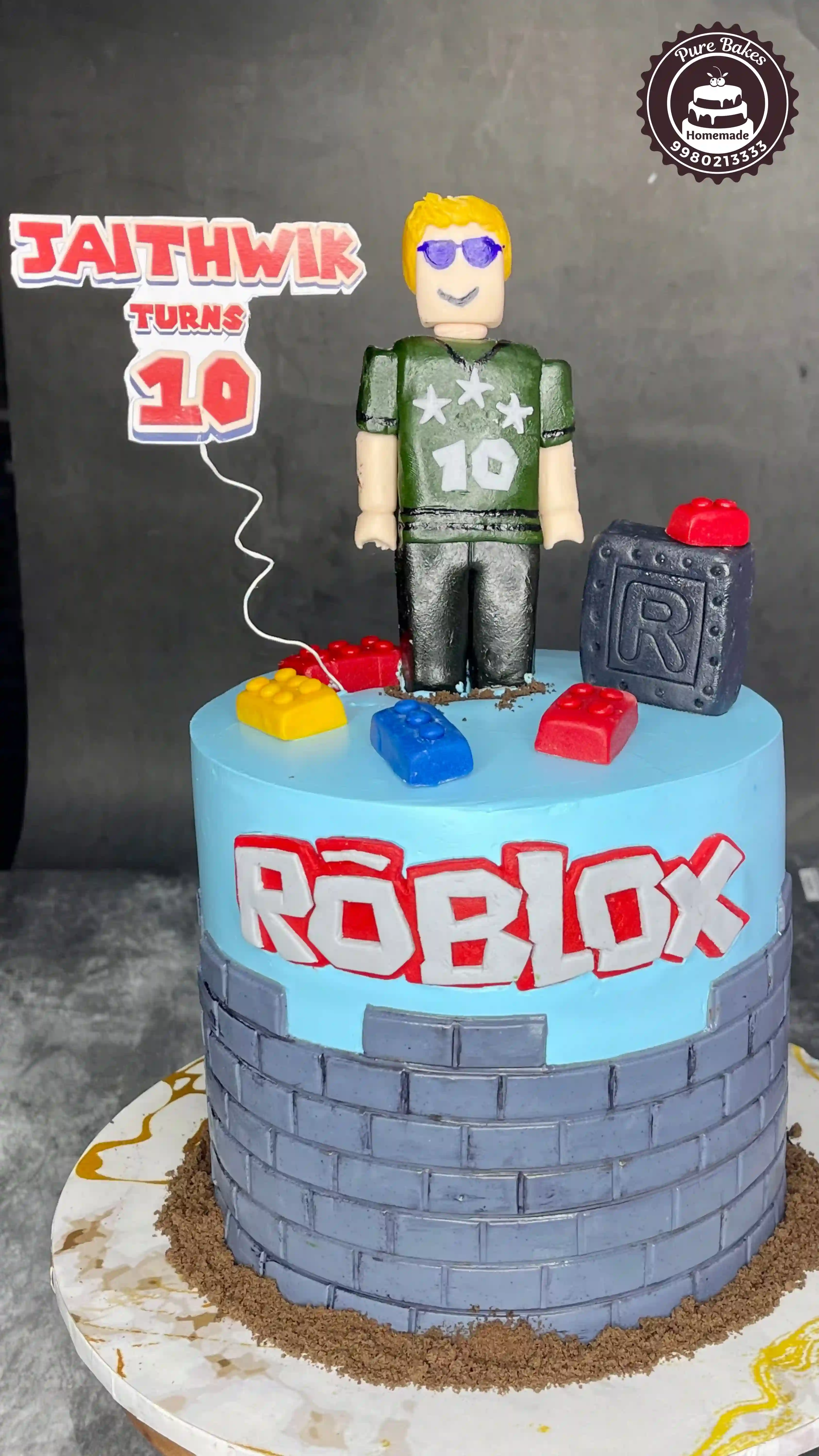 Roblox Theme Birthday Cake for 10 Year Old Boys